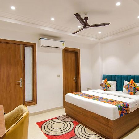 Fabhotel La Serene Bnb- Ashok Vihar New Delhi Exterior photo
